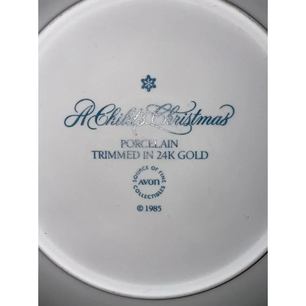 Vintage Avon Christmas plate 1985 white with gold trim